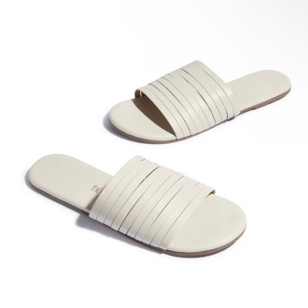 NWOB TKEES Avery Slide Sandals